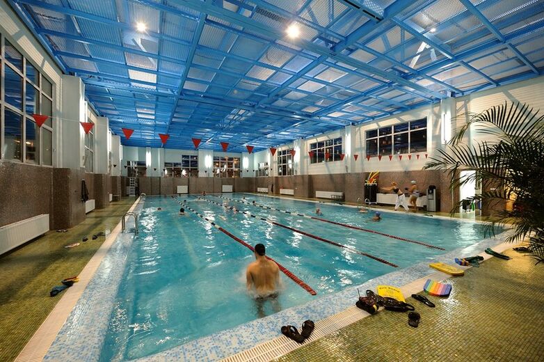 You can have fungus in the pool.