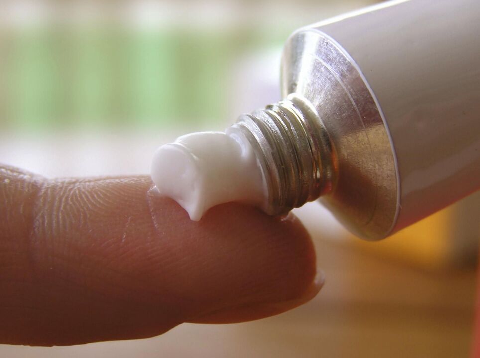 nail fungus treatment ointment